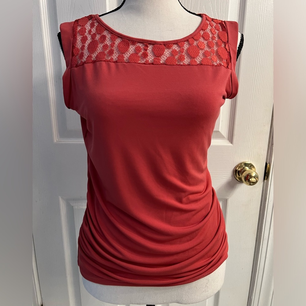 Women’s New Uork and Company XSmall poppy red Blouse